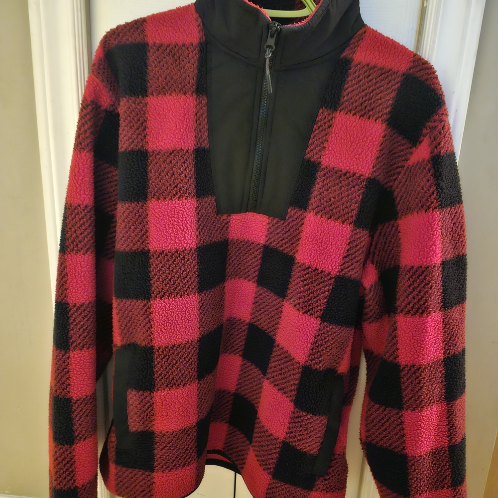 Old Navy Red and Black Plaid Fleece Pullover